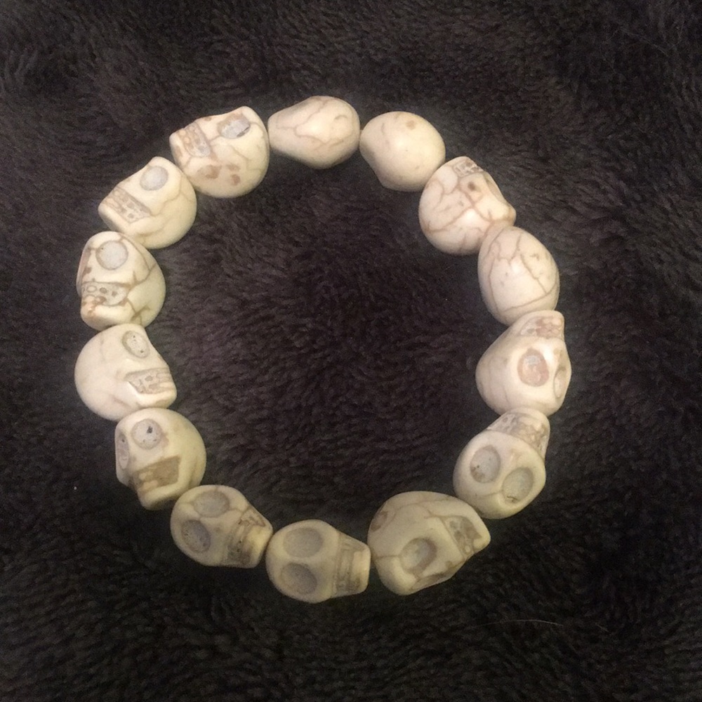 Various bracelets! - Picture 3 of 4
